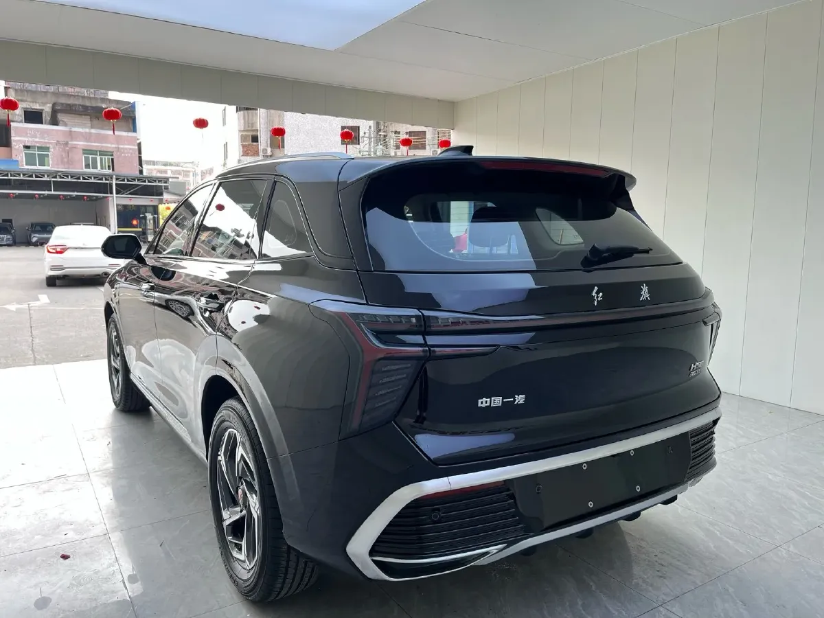 2023 HongQi HS3 1.5T 169HP L4 7DCT,autocango,china used car exporter,china ev exporter,chinese used car exporter,chinese used ev exporter