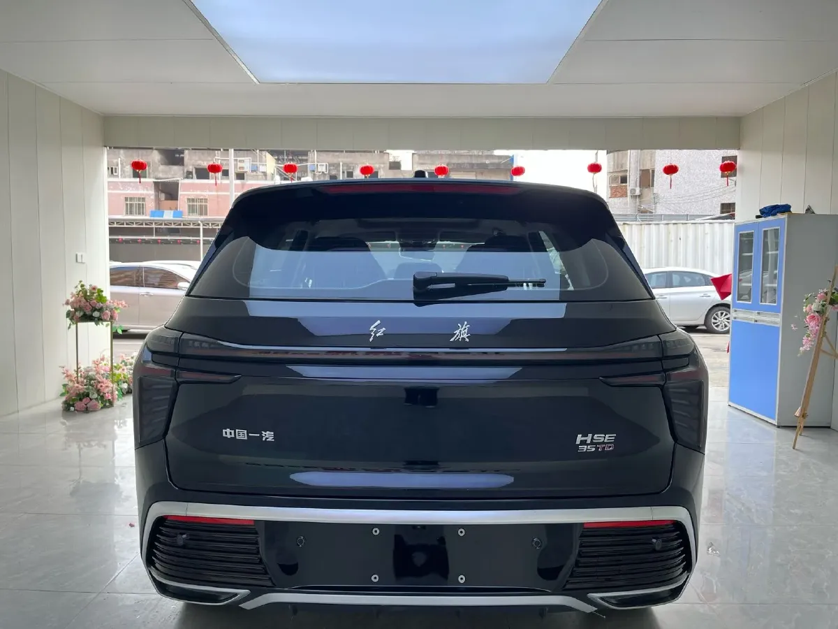 2023 HongQi HS3 1.5T 169HP L4 7DCT,autocango,china used car exporter,china ev exporter,chinese used car exporter,chinese used ev exporter