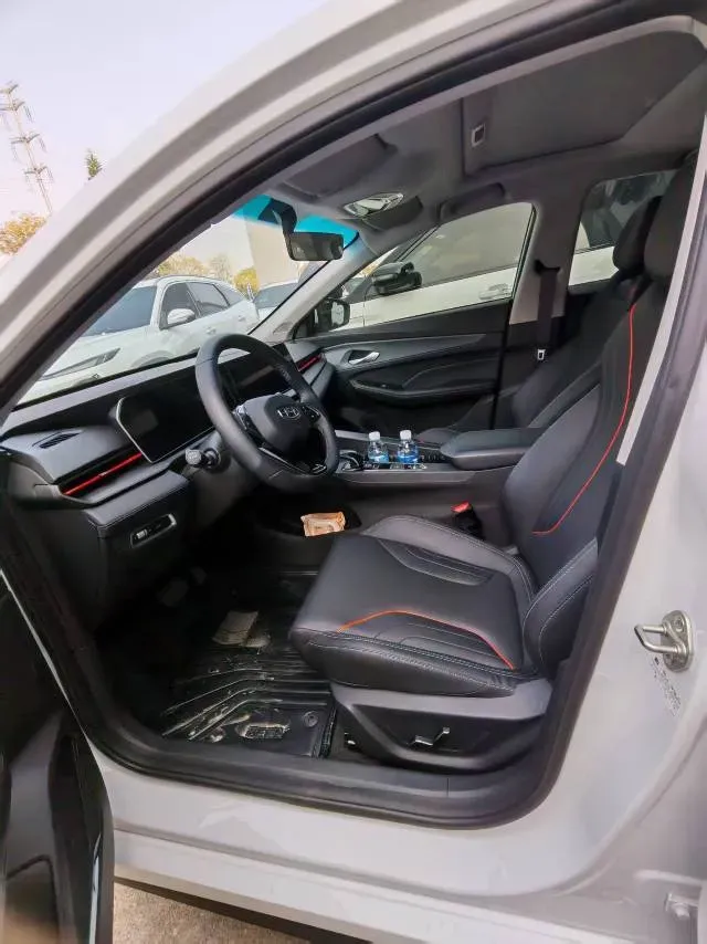 2024 Geely Binray 1.5T 181HP L4 7DCT,autocango,china used car exporter,china ev exporter,chinese used car exporter,chinese used ev exporter