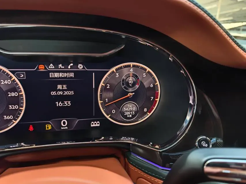 2021 Bentley Flying Spur 4.0T 550HP V8 8DCT,autocango,china used car exporter,china ev exporter,chinese used car exporter,chinese used ev exporter