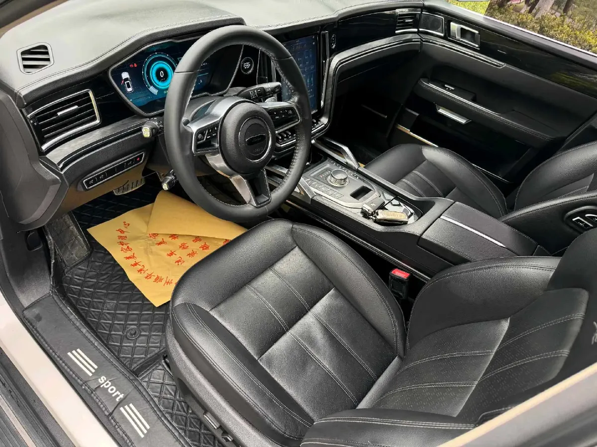 2017 Zotye T700 1.8T 177HP L4 6DCT,autocango,china used car exporter,china ev exporter,chinese used car exporter,chinese used ev exporter