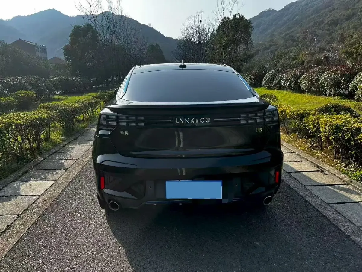 2020 LYNK&CO 05 2.0T 254HP L4 8AT,autocango,china used car exporter,china ev exporter,chinese used car exporter,chinese used ev exporter