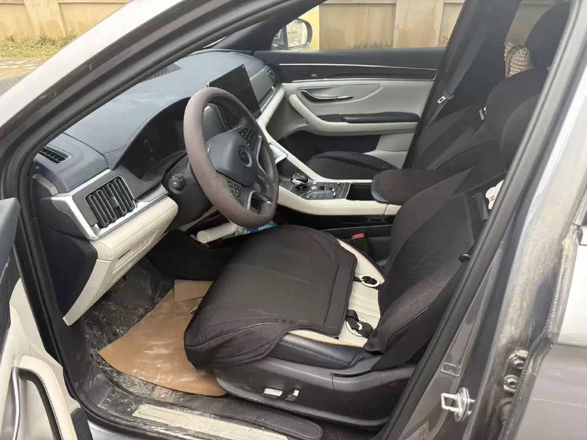 2021 Geely JiaJi 1.5T 177HP L3 7DCT PHEV 11.3KWH,autocango,china used car exporter,china ev exporter,chinese used car exporter,chinese used ev exporter