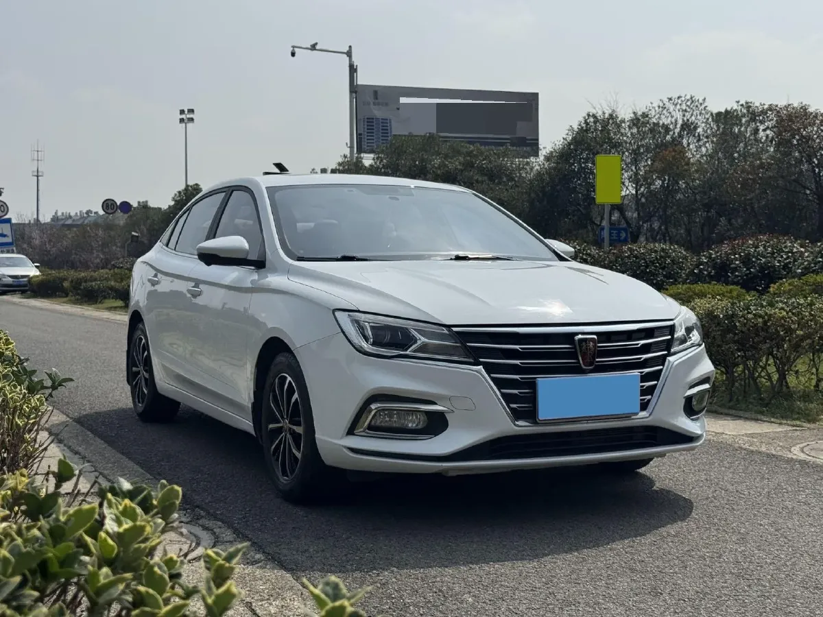 2020 Roewe i5 1.5L 120HP L4 CVT,autocango,china used car exporter,china ev exporter,chinese used car exporter,chinese used ev exporter