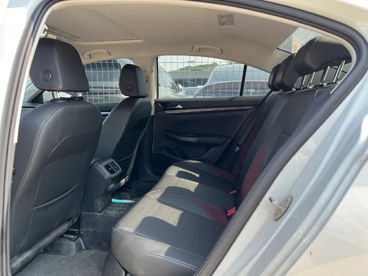 2020 Volkswagen Bora 1.5L 113HP L4 6AT,autocango,china used car exporter,china ev exporter,chinese used car exporter,chinese used ev exporter