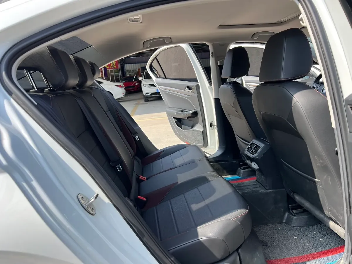 2020 Volkswagen Bora 1.5L 113HP L4 6AT,autocango,china used car exporter,china ev exporter,chinese used car exporter,chinese used ev exporter