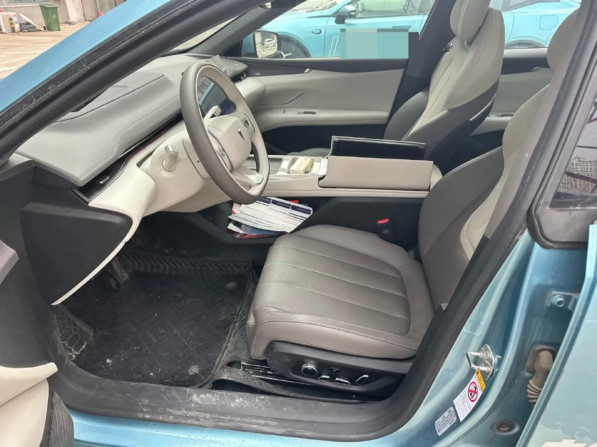 2024 Deepal L07 1.5L 98HP L4 REEV 28.39KWH,autocango,china used car exporter,china ev exporter,chinese used car exporter,chinese used ev exporter