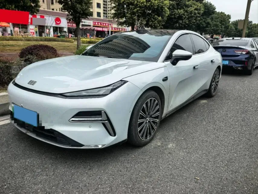 2025 Geely Galaxy Starshine 8 1.5T 163HP L4 3DHT PHEV 27.69KWH,autocango,china used car exporter,china ev exporter,chinese used car exporter,chinese used ev exporter
