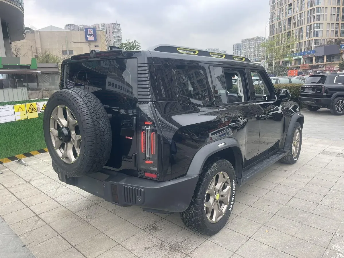 2023 Jetour Traveller 2.0T 254HP L4 8AT,autocango,china used car exporter,china ev exporter,chinese used car exporter,chinese used ev exporter