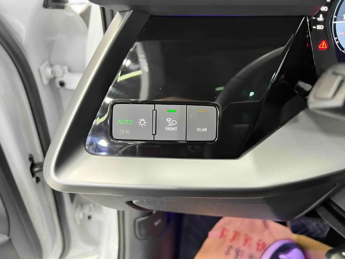 2022 Audi A3 1.4T 150HP L4 7DCT,autocango,china used car exporter,china ev exporter,chinese used car exporter,chinese used ev exporter