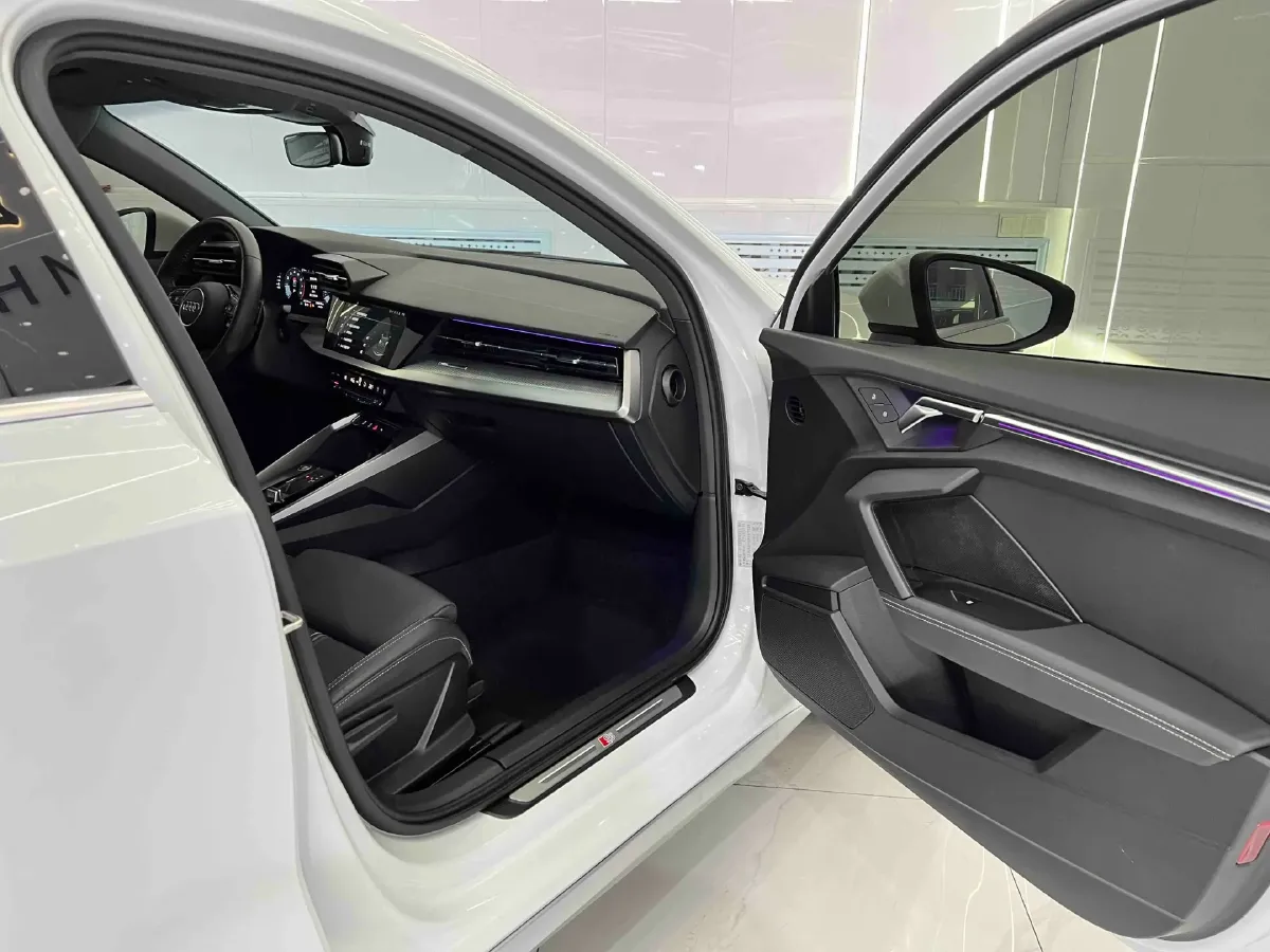 2022 Audi A3 1.4T 150HP L4 7DCT,autocango,china used car exporter,china ev exporter,chinese used car exporter,chinese used ev exporter