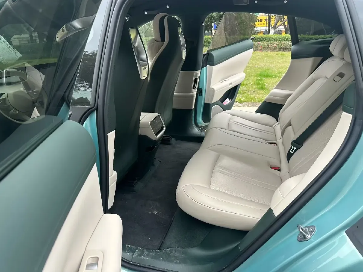 2025 MI YU7 BEV 96.3KWH,autocango,china used car exporter,china ev exporter,chinese used car exporter,chinese used ev exporter