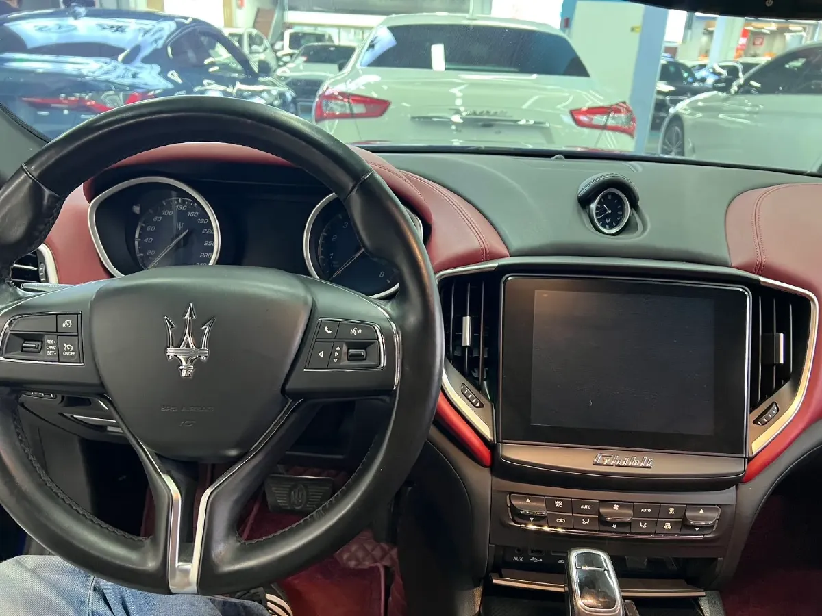 2019 Maserati Ghibli 3.0T 350HP V6 8AT,autocango,china used car exporter,china ev exporter,chinese used car exporter,chinese used ev exporter
