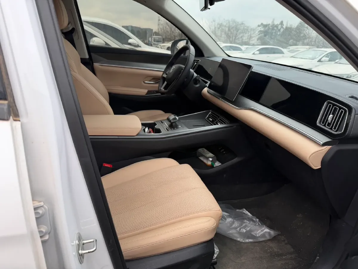 2025 BYD Song Pro 1.5L 101HP L4 E-CVT PHEV 12.9KWH,autocango,china used car exporter,china ev exporter,chinese used car exporter,chinese used ev exporter