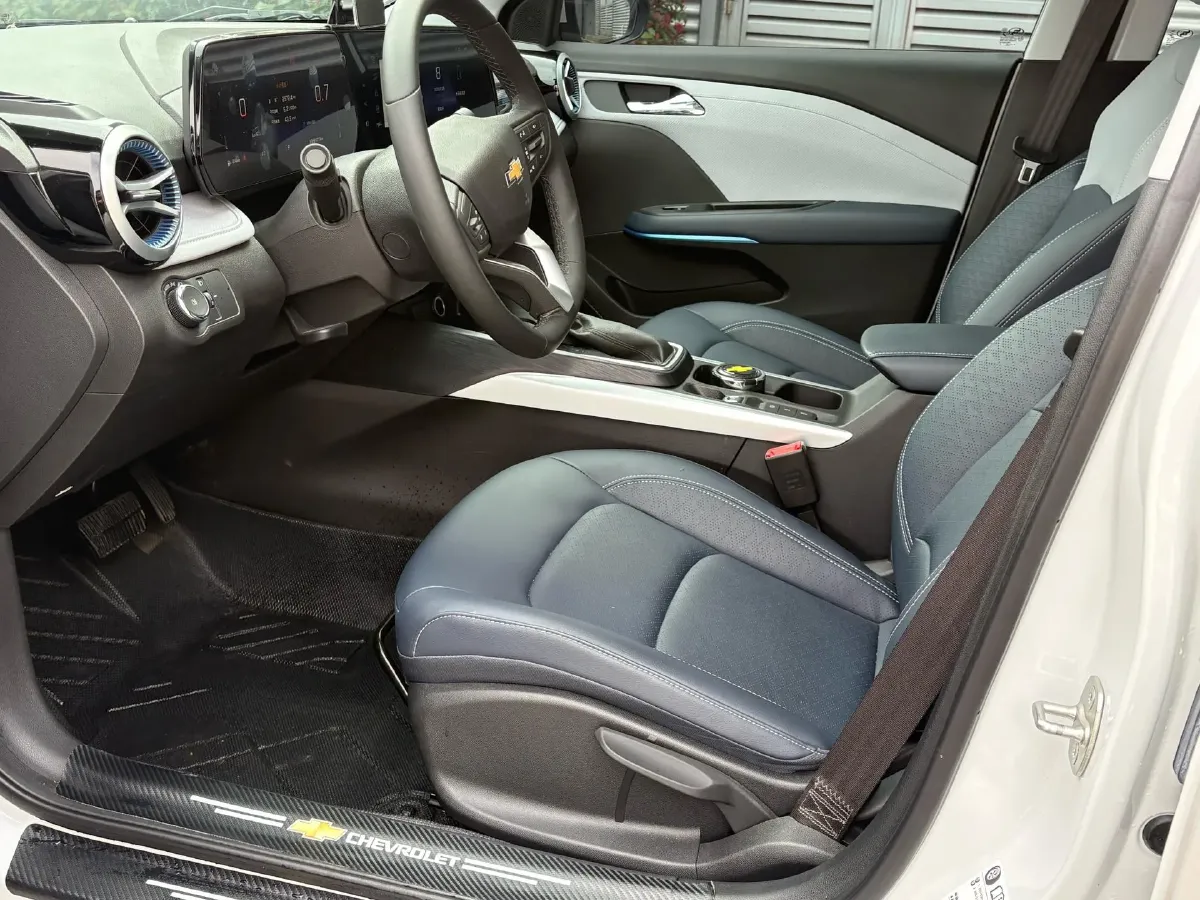 2024 Chevrolet Monza 1.5L 113HP L4 6DCT,autocango,china used car exporter,china ev exporter,chinese used car exporter,chinese used ev exporter