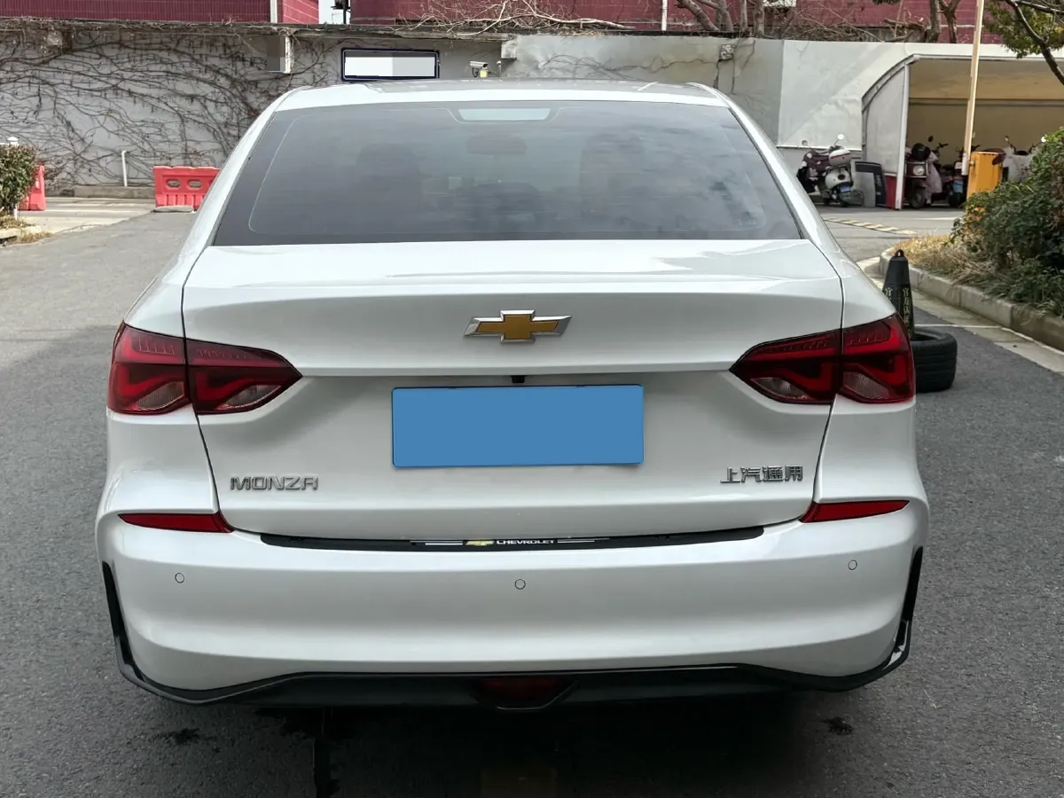 2024 Chevrolet Monza 1.5L 113HP L4 6DCT,autocango,china used car exporter,china ev exporter,chinese used car exporter,chinese used ev exporter