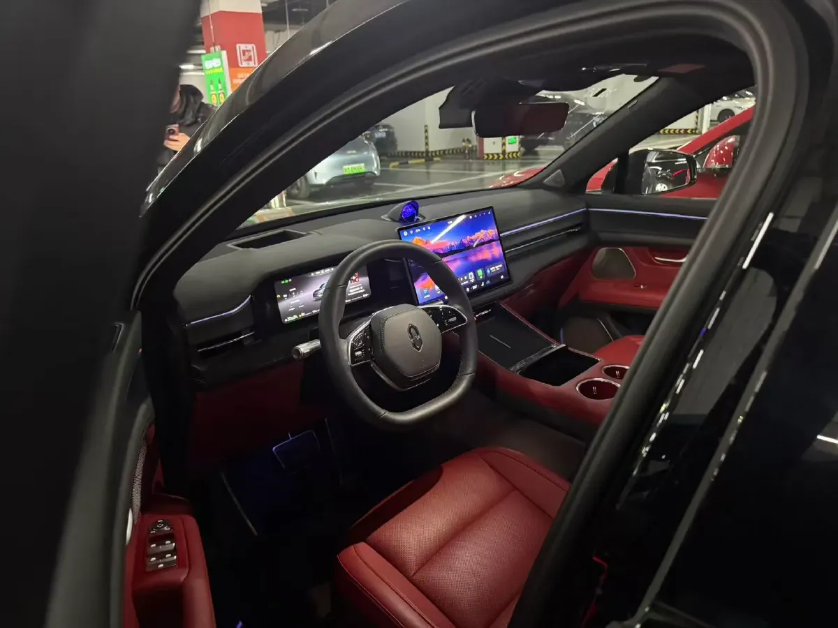 2025 AITO AITO M5 1.5T 152HP L4 REEV 42KWH,autocango,china used car exporter,china ev exporter,chinese used car exporter,chinese used ev exporter