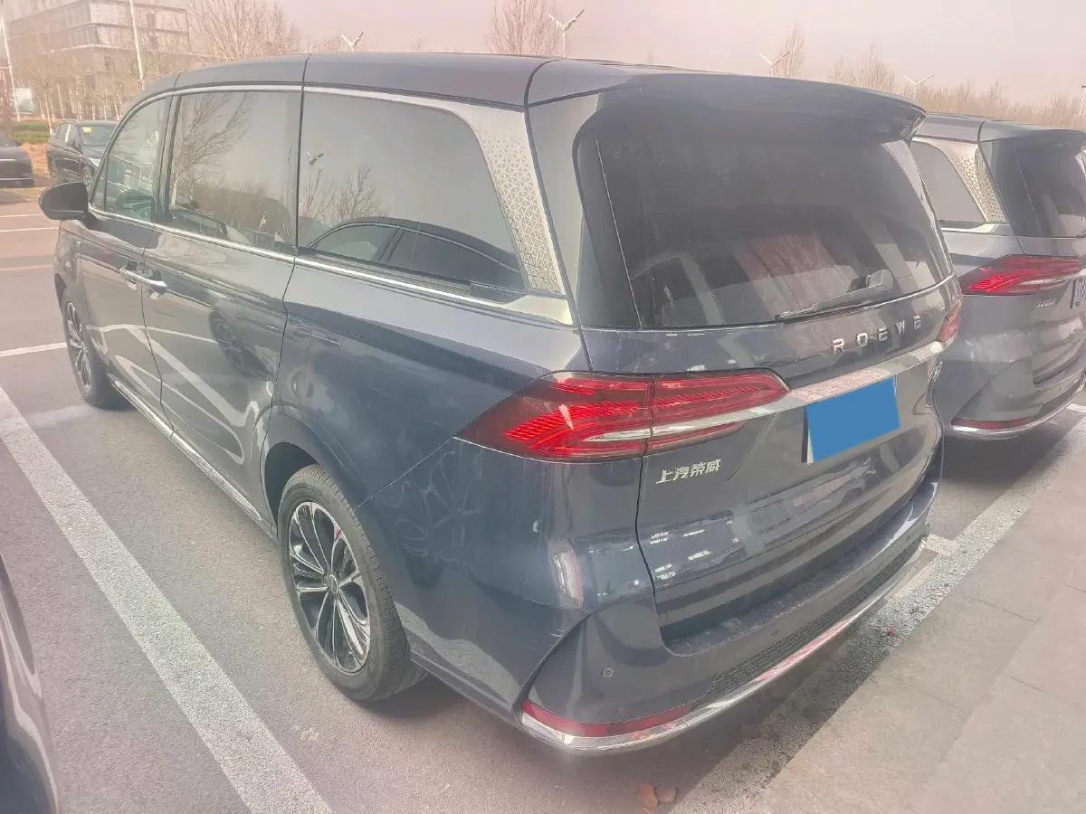 2022 Roewe iMAX8 2.0T 234HP L4 8AT,autocango,china used car exporter,china ev exporter,chinese used car exporter,chinese used ev exporter