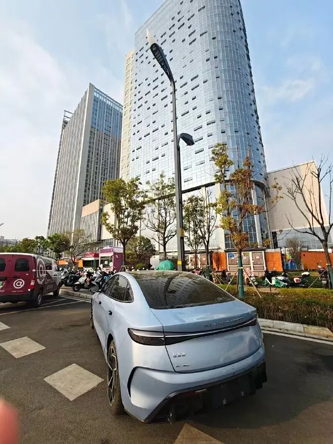 2022 Leapmotor C01 BEV 90KWH,autocango,china used car exporter,china ev exporter,chinese used car exporter,chinese used ev exporter