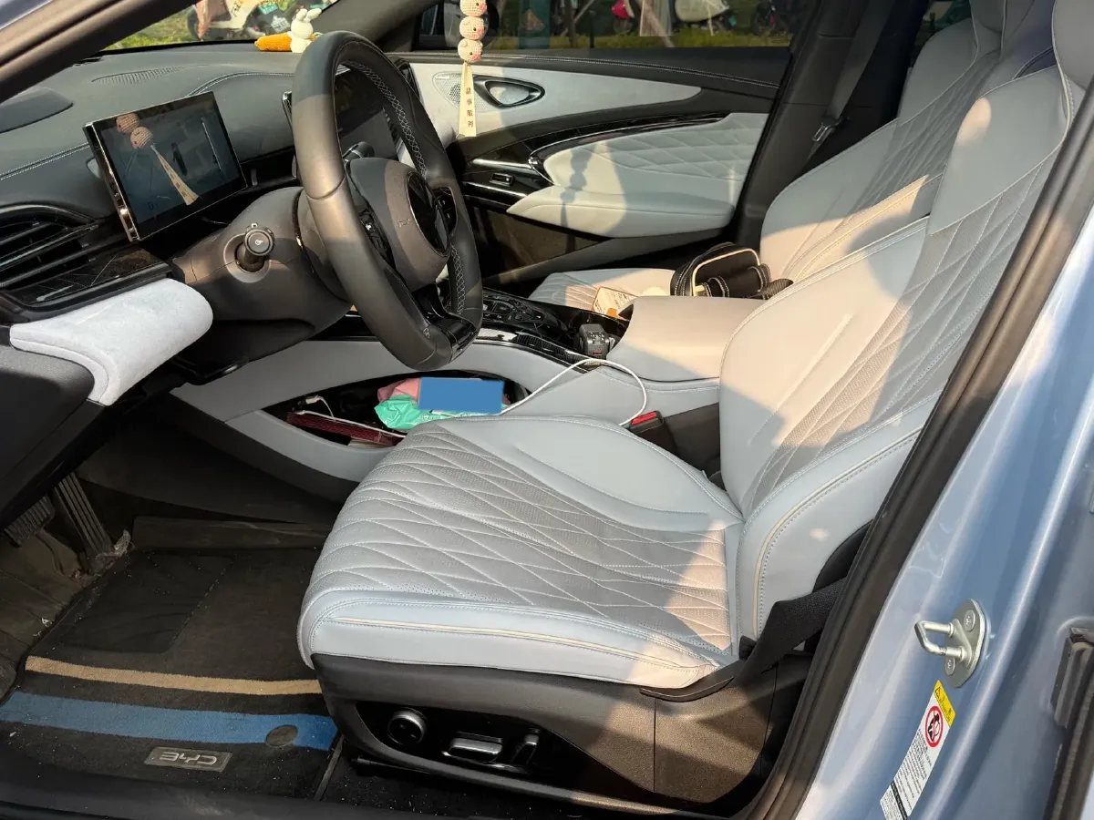 2022 Leapmotor C01 BEV 90KWH,autocango,china used car exporter,china ev exporter,chinese used car exporter,chinese used ev exporter