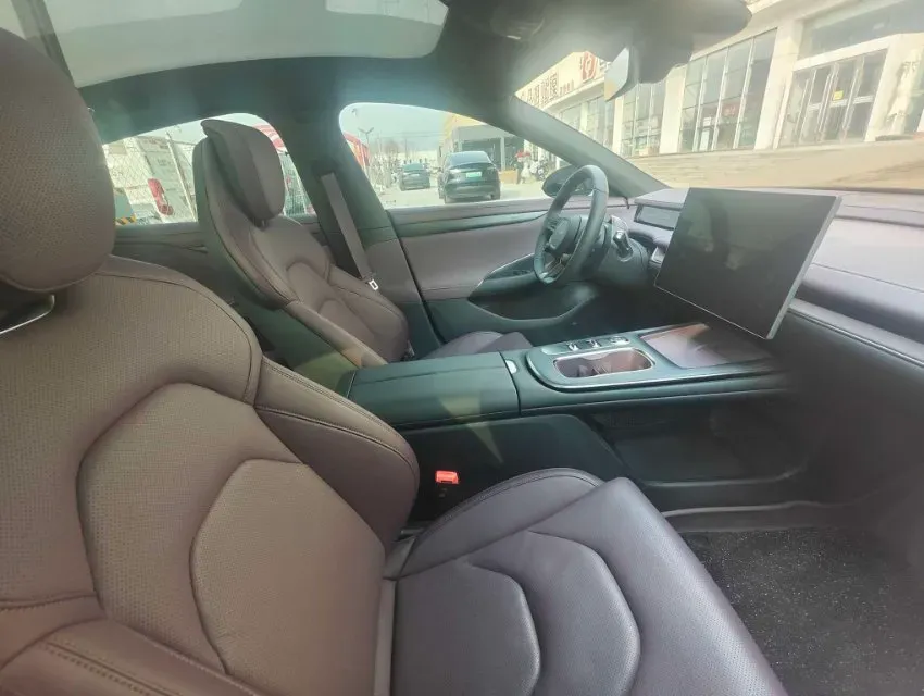 2024 MI SU7 BEV 73.6KWH,autocango,china used car exporter,china ev exporter,chinese used car exporter,chinese used ev exporter