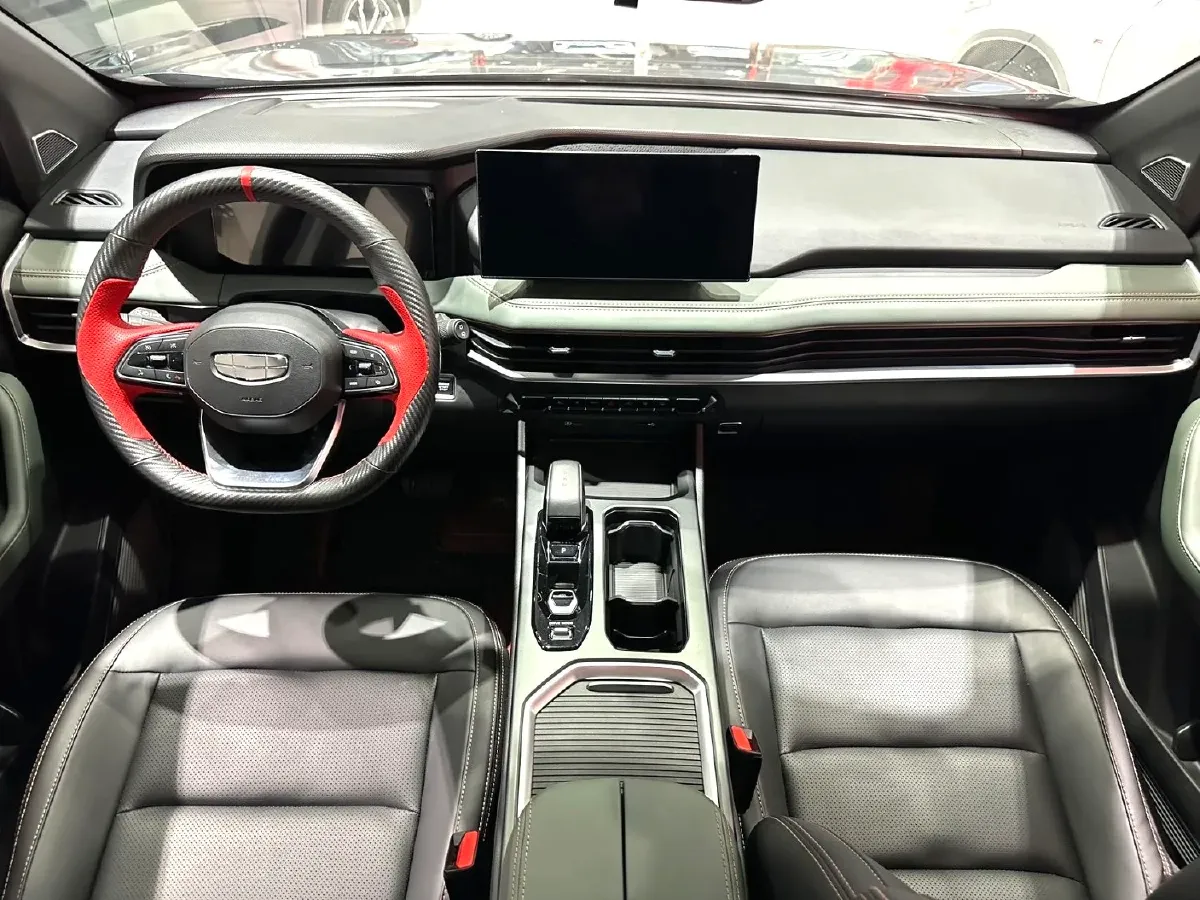 2023 Geely Okavango L 2.0T 218HP L4 7DCT,autocango,china used car exporter,china ev exporter,chinese used car exporter,chinese used ev exporter