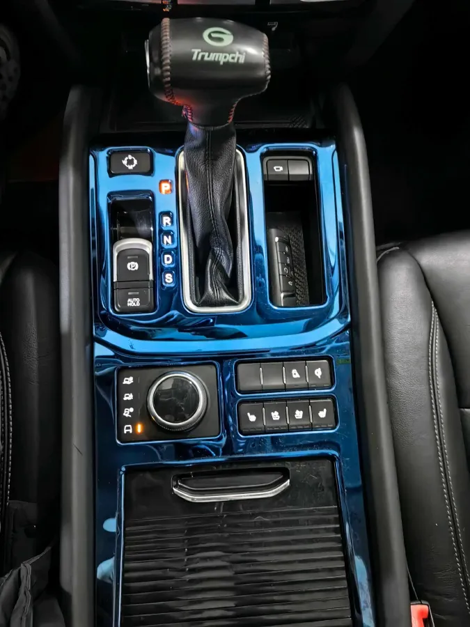 2017 GAC Trumpchi GS8 2.0T 201HP L4 6AT,autocango,china used car exporter,china ev exporter,chinese used car exporter,chinese used ev exporter