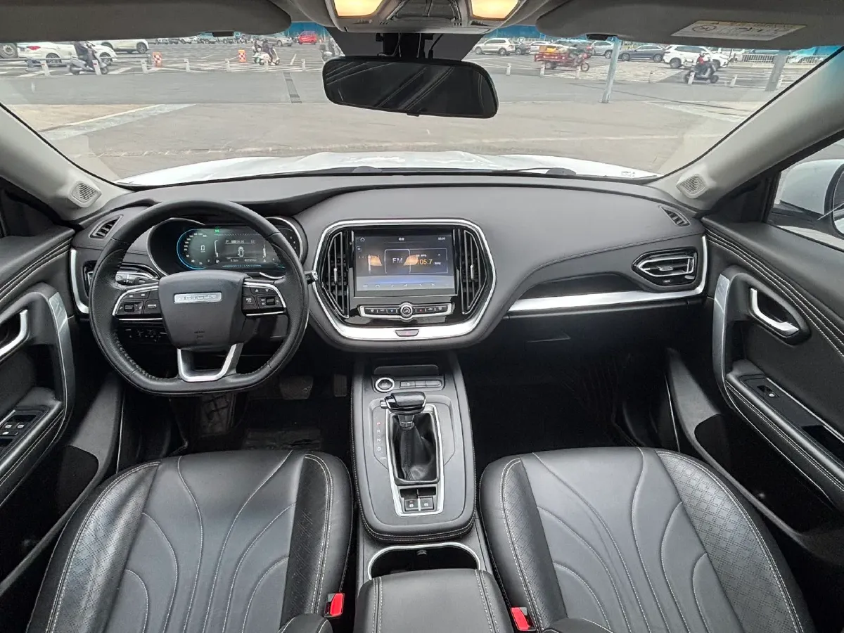 2021 Jetour X70M 1.5T 156HP L4 6DCT,autocango,china used car exporter,china ev exporter,chinese used car exporter,chinese used ev exporter