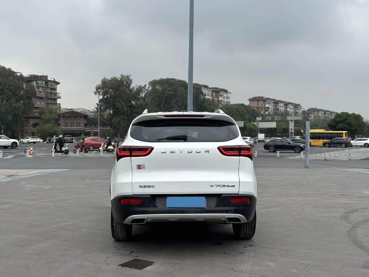 2021 Jetour X70M 1.5T 156HP L4 6DCT,autocango,china used car exporter,china ev exporter,chinese used car exporter,chinese used ev exporter