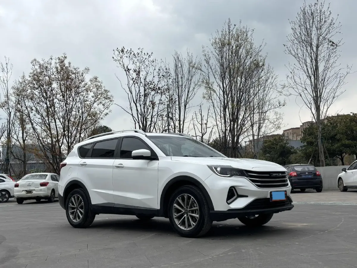 2021 Jetour X70M 1.5T 156HP L4 6DCT,autocango,china used car exporter,china ev exporter,chinese used car exporter,chinese used ev exporter