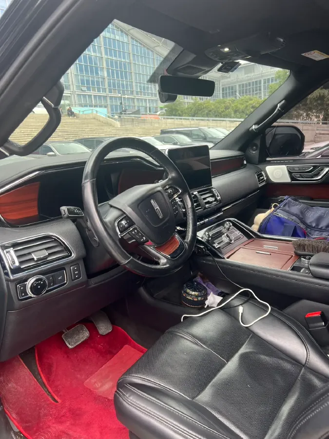 2020 Lincoln Navigator 3.5T 388HP V6 10AT,autocango,china used car exporter,china ev exporter,chinese used car exporter,chinese used ev exporter