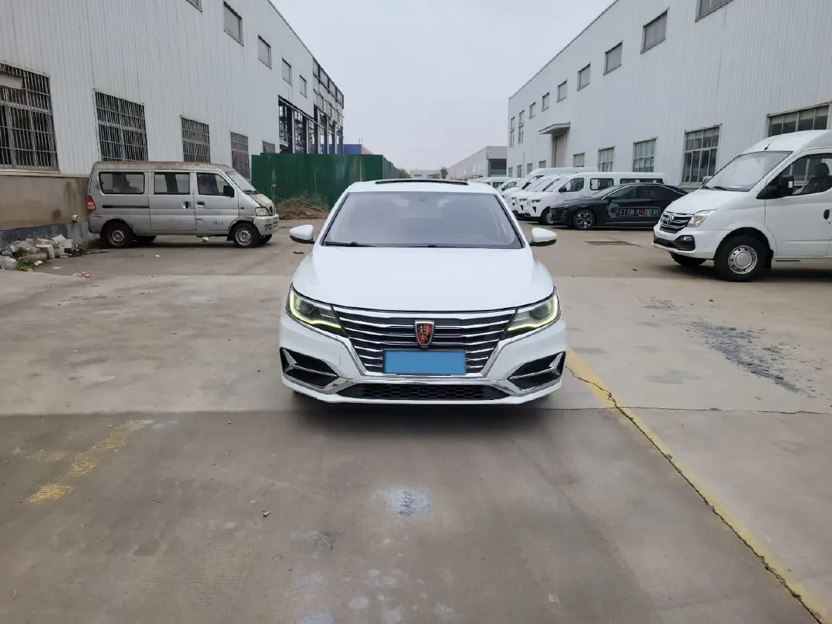 2017 Roewe i6 1.0T 125HP L3 2AT PHEV,autocango,china used car exporter,china ev exporter,chinese used car exporter,chinese used ev exporter