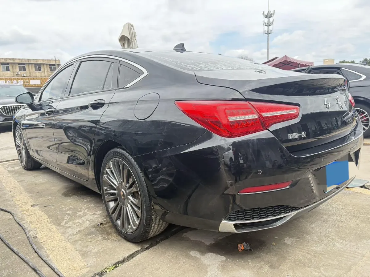 2022 HongQi H5 1.5T 169HP L4 7DCT,autocango,china used car exporter,china ev exporter,chinese used car exporter,chinese used ev exporter