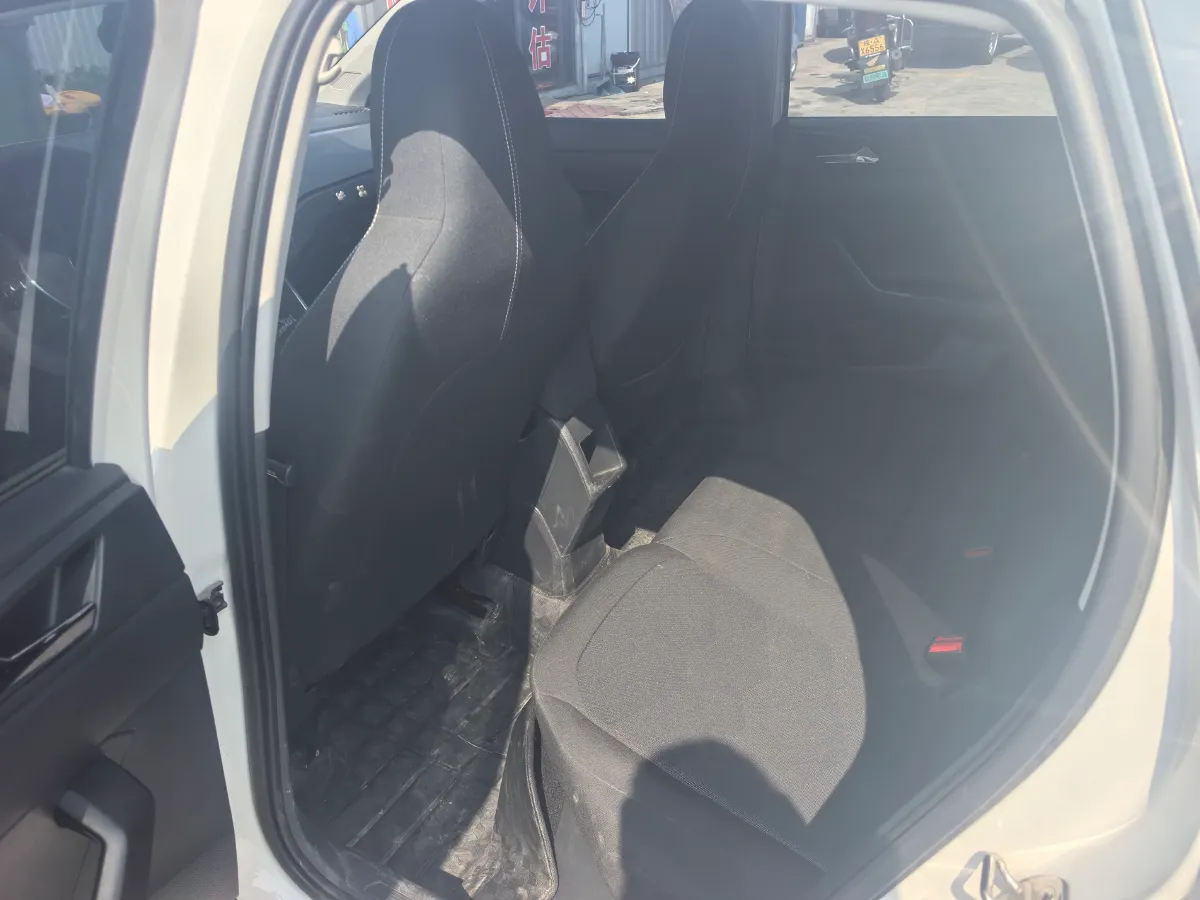 2021 Bestune T55 1.5T 169HP L4 7DCT,autocango,china used car exporter,china ev exporter,chinese used car exporter,chinese used ev exporter