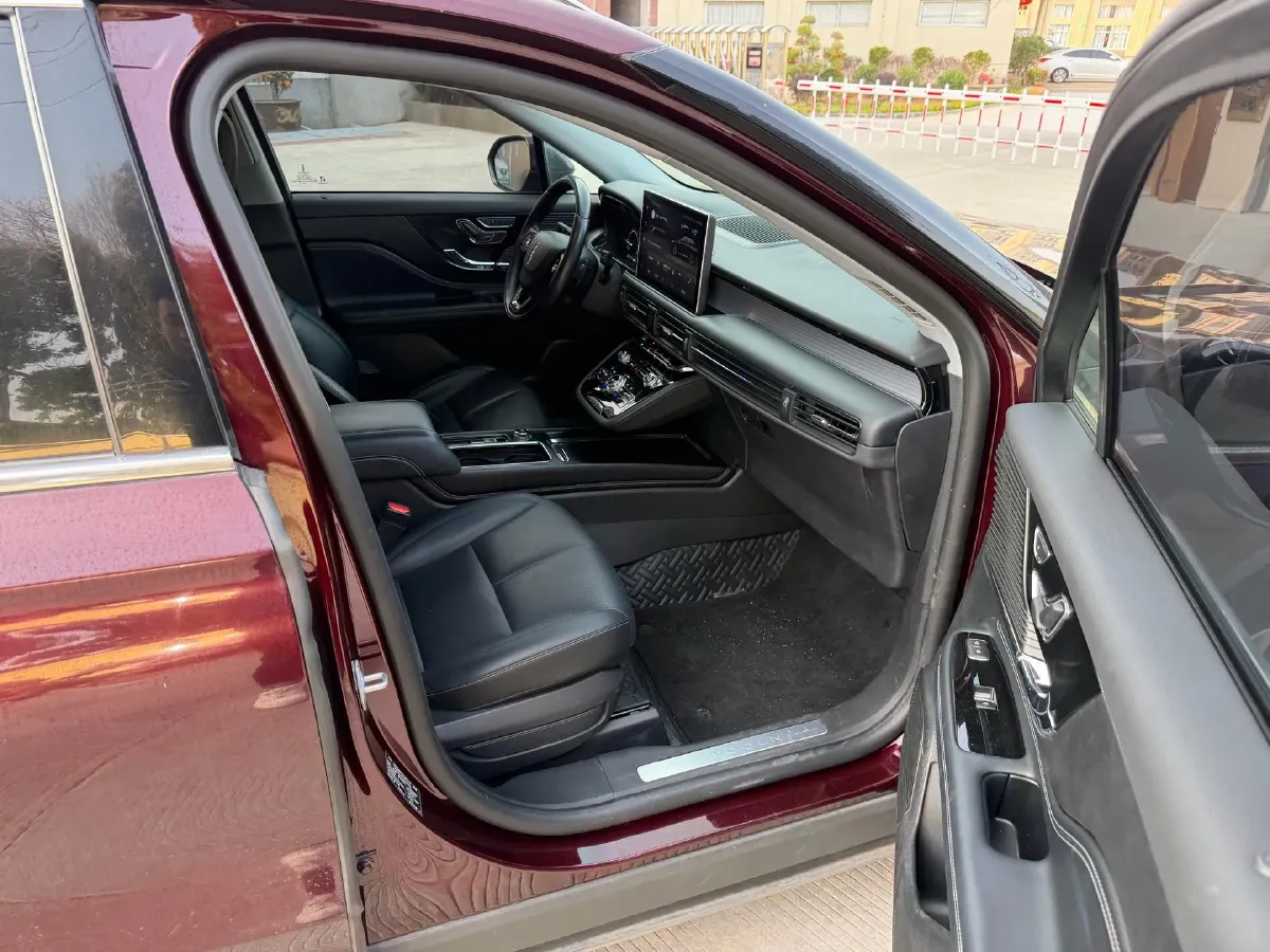 2020 Lincoln Corsair 2.0T 245HP L4 8AT,autocango,china used car exporter,china ev exporter,chinese used car exporter,chinese used ev exporter