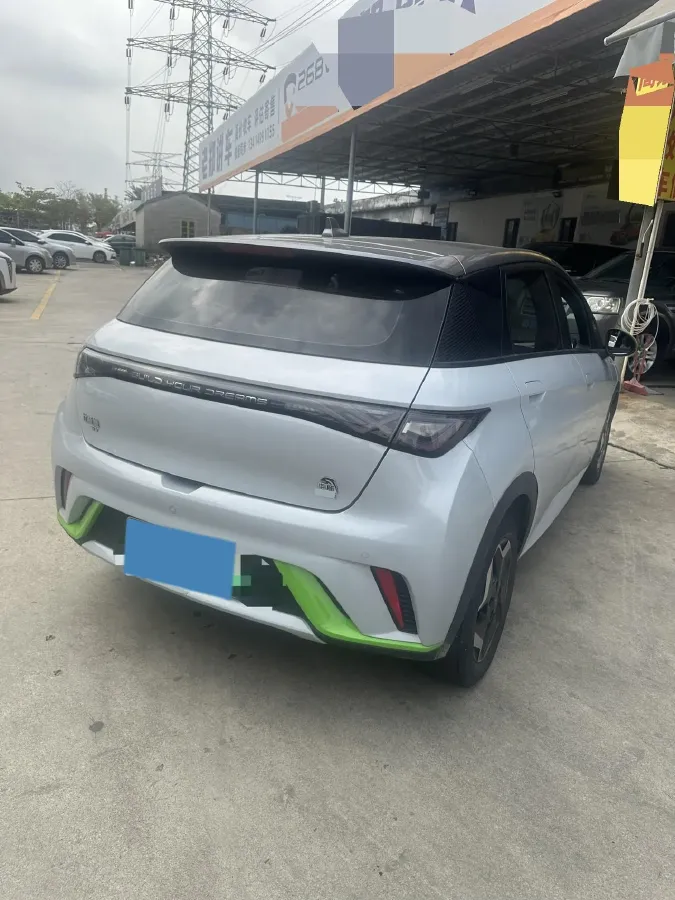 2021 Ford Escort 1.5L 122HP L3 6AT,autocango,china used car exporter,china ev exporter,chinese used car exporter,chinese used ev exporter