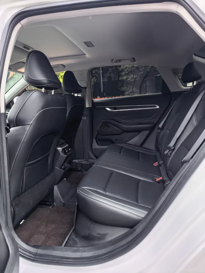 2025 Geely Emgrand 1.5L 127HP L4 CVT,autocango,china used car exporter,china ev exporter,chinese used car exporter,chinese used ev exporter