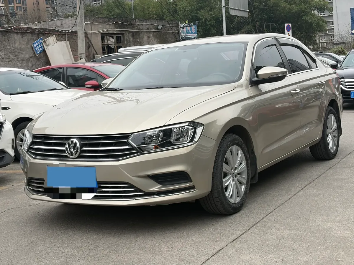 2021 Volkswagen Bora 1.5L 113HP L4 5MT,autocango,china used car exporter,china ev exporter,chinese used car exporter,chinese used ev exporter