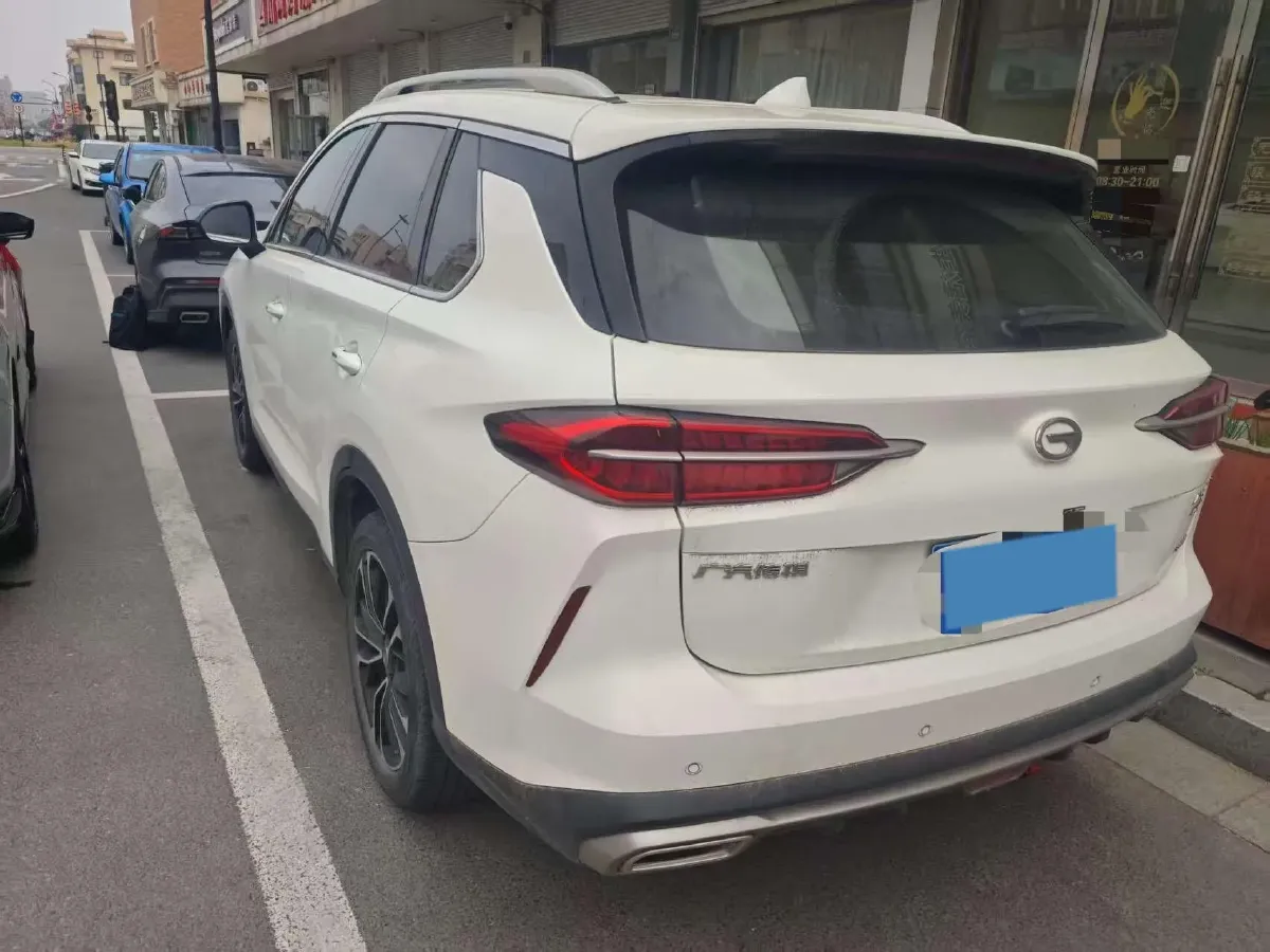 2022 GAC Trumpchi GS4 Plus 2.0T 252HP L4 6AT,autocango,china used car exporter,china ev exporter,chinese used car exporter,chinese used ev exporter