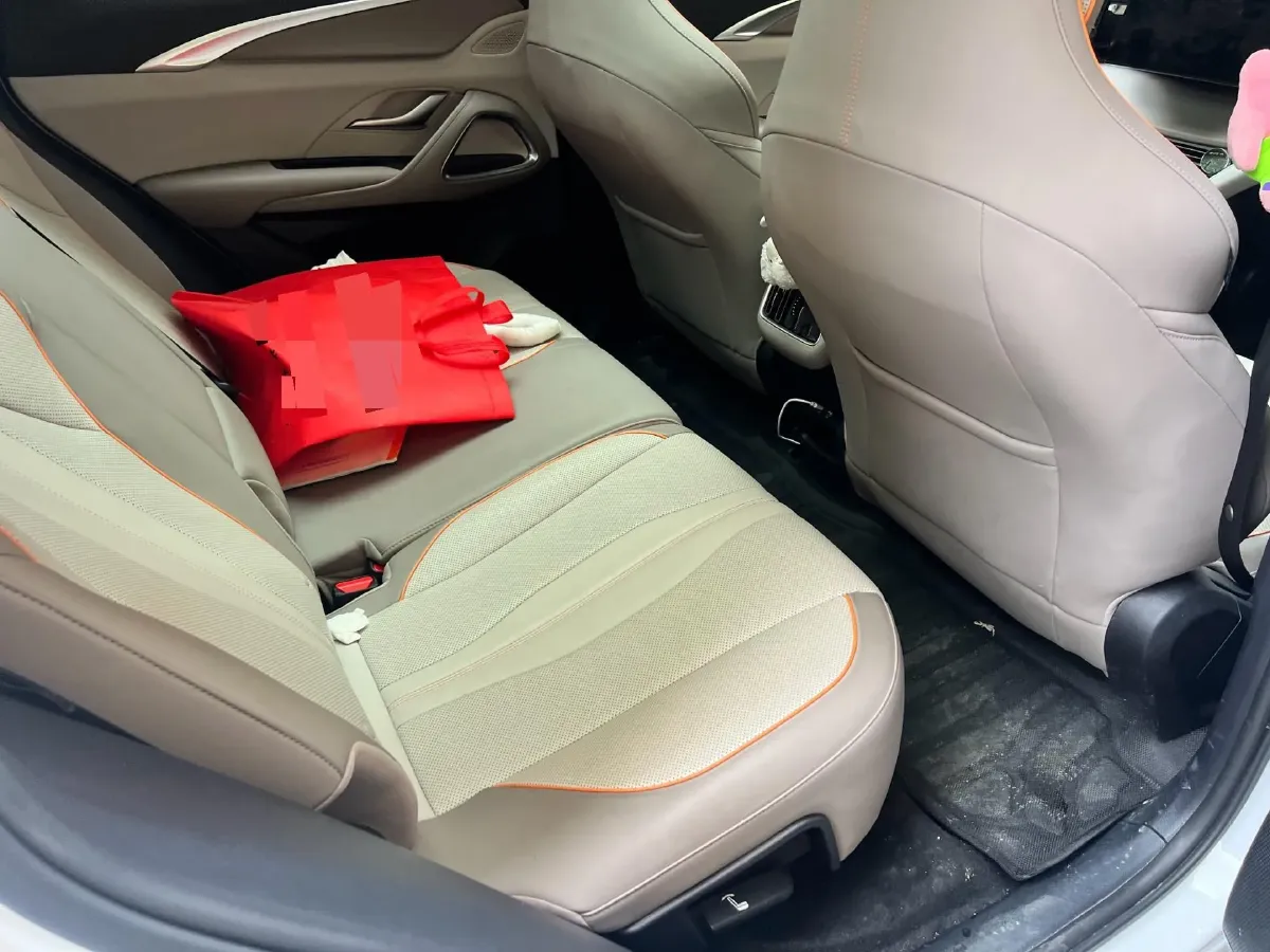 2024 BYD Song Pro 1.5L 110HP L4 E-CVT PHEV 18.3KWH,autocango,china used car exporter,china ev exporter,chinese used car exporter,chinese used ev exporter