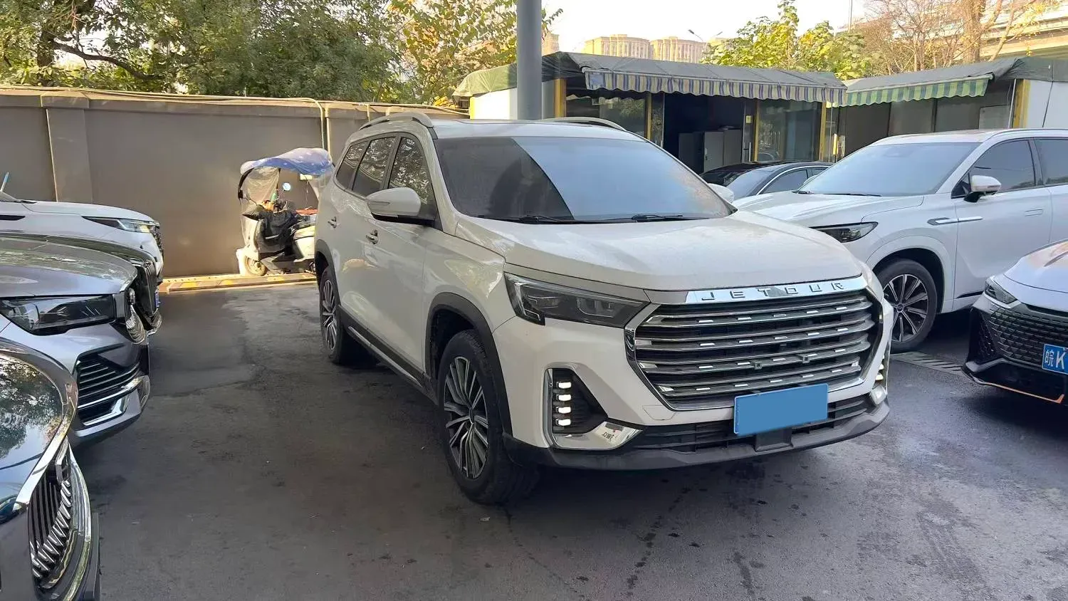 2021 Jetour X90 1.6T 197HP L4 7DCT,autocango,china used car exporter,china ev exporter,chinese used car exporter,chinese used ev exporter