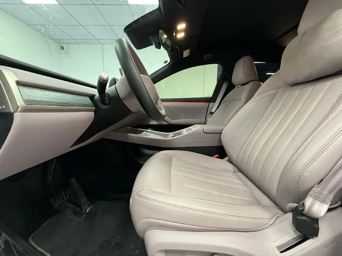 2024 ONVO L60 BEV 60KWH,autocango,china used car exporter,china ev exporter,chinese used car exporter,chinese used ev exporter