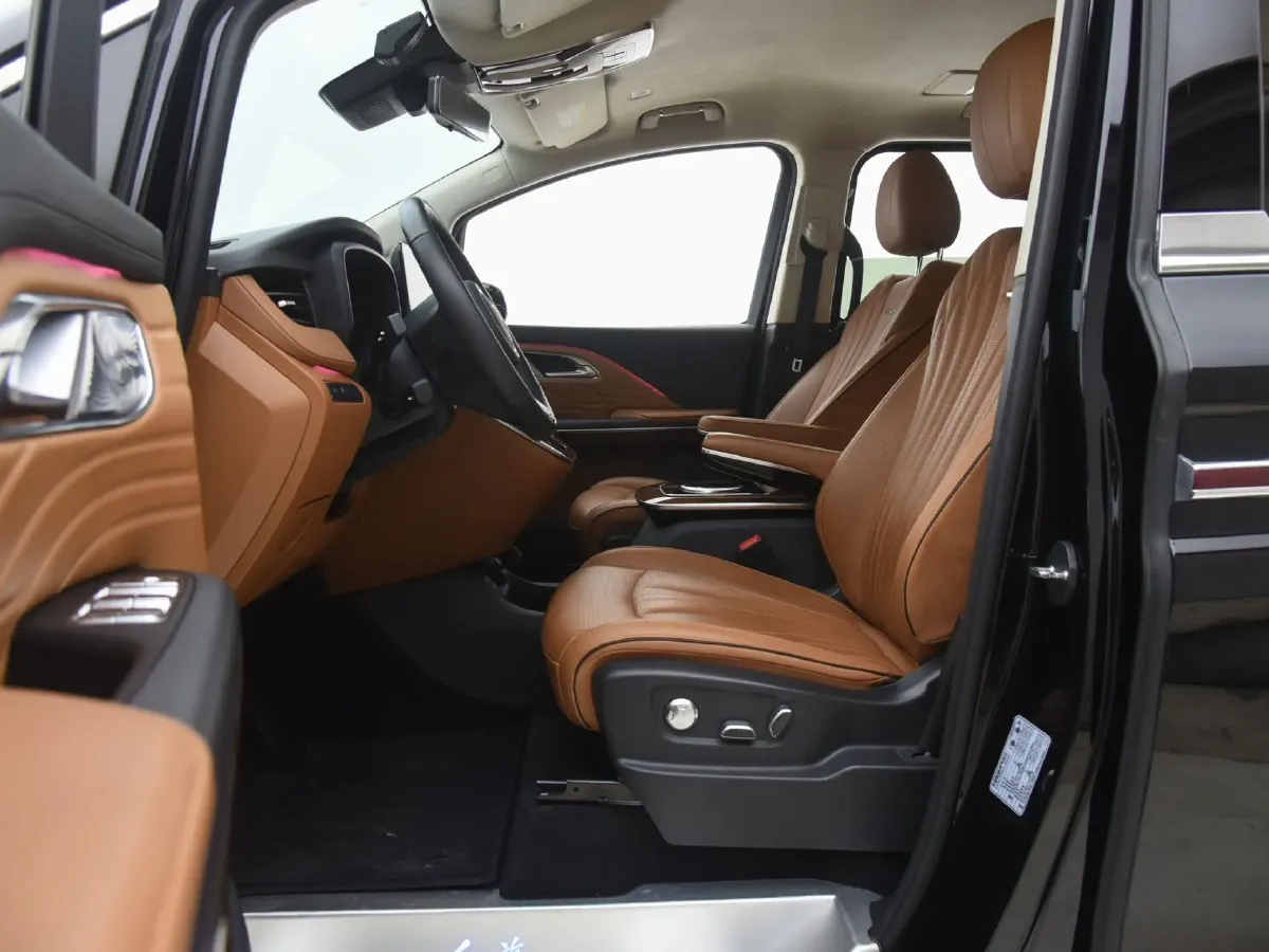 2023 HongQi HQ9 2.0T 252HP L4 8AT,autocango,china used car exporter,china ev exporter,chinese used car exporter,chinese used ev exporter