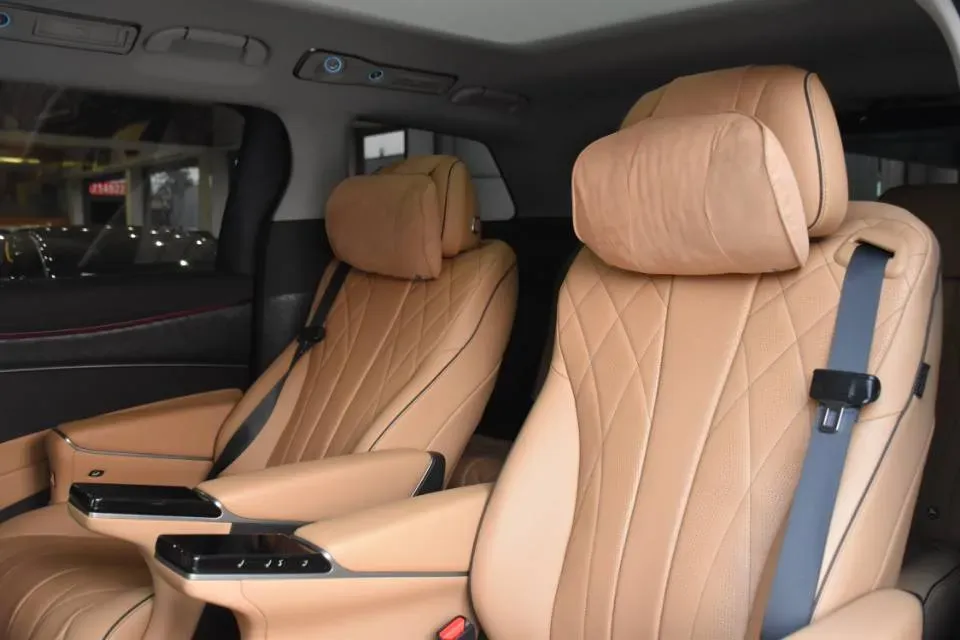 2024 Denza D9 1.5T 139HP L4 E-CVT PHEV 40KWH,autocango,china used car exporter,china ev exporter,chinese used car exporter,chinese used ev exporter