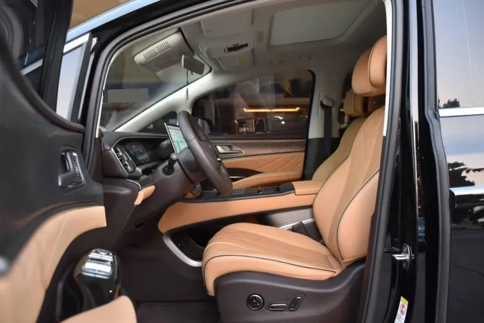 2024 Denza D9 1.5T 139HP L4 E-CVT PHEV 40KWH,autocango,china used car exporter,china ev exporter,chinese used car exporter,chinese used ev exporter