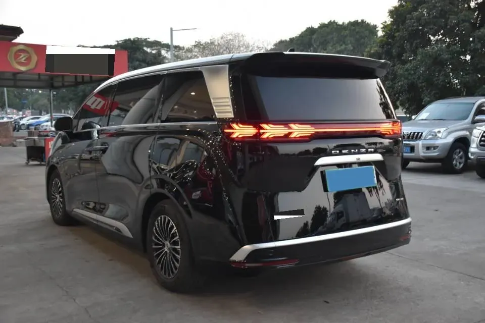 2024 Denza D9 1.5T 139HP L4 E-CVT PHEV 40KWH,autocango,china used car exporter,china ev exporter,chinese used car exporter,chinese used ev exporter