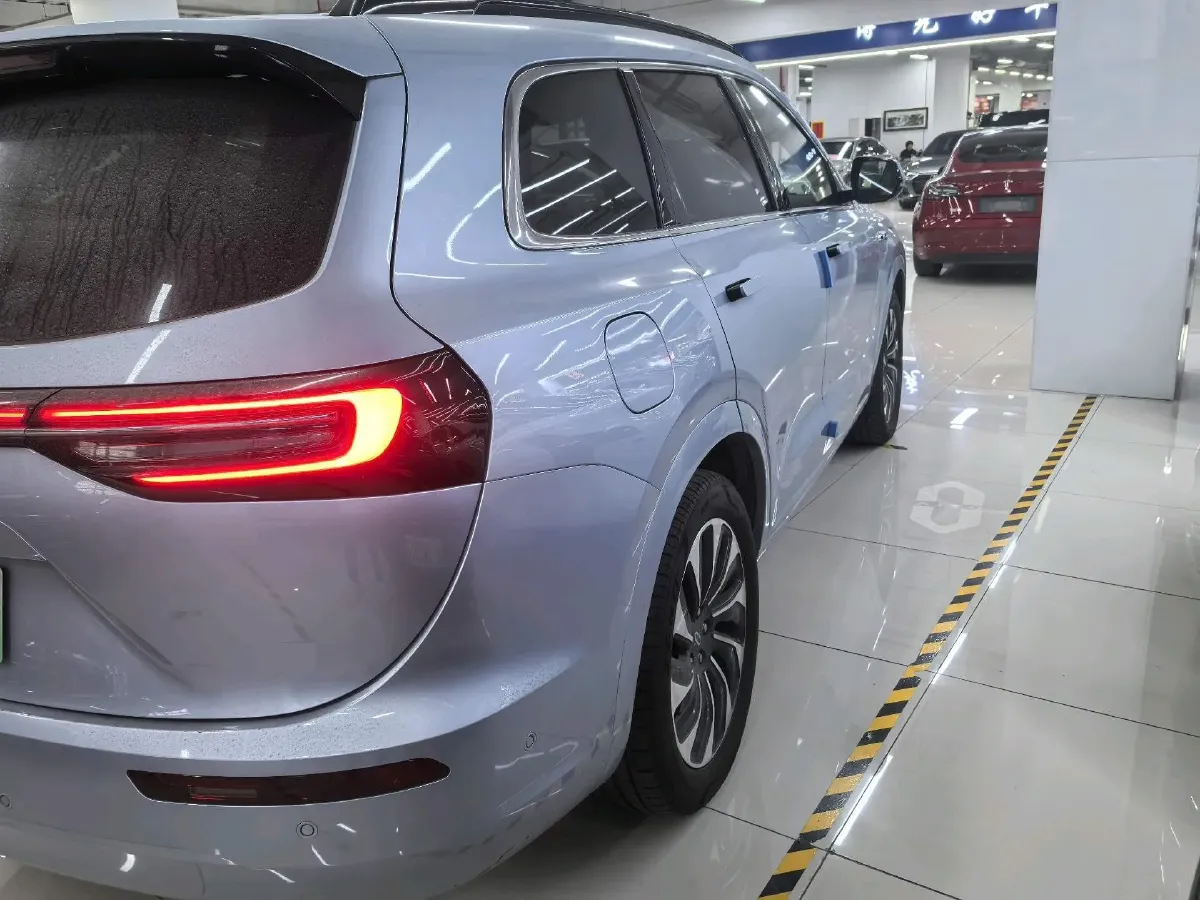 2024 AITO AITO M7 1.5T 152HP L4 REEV 40KWH,autocango,china used car exporter,china ev exporter,chinese used car exporter,chinese used ev exporter