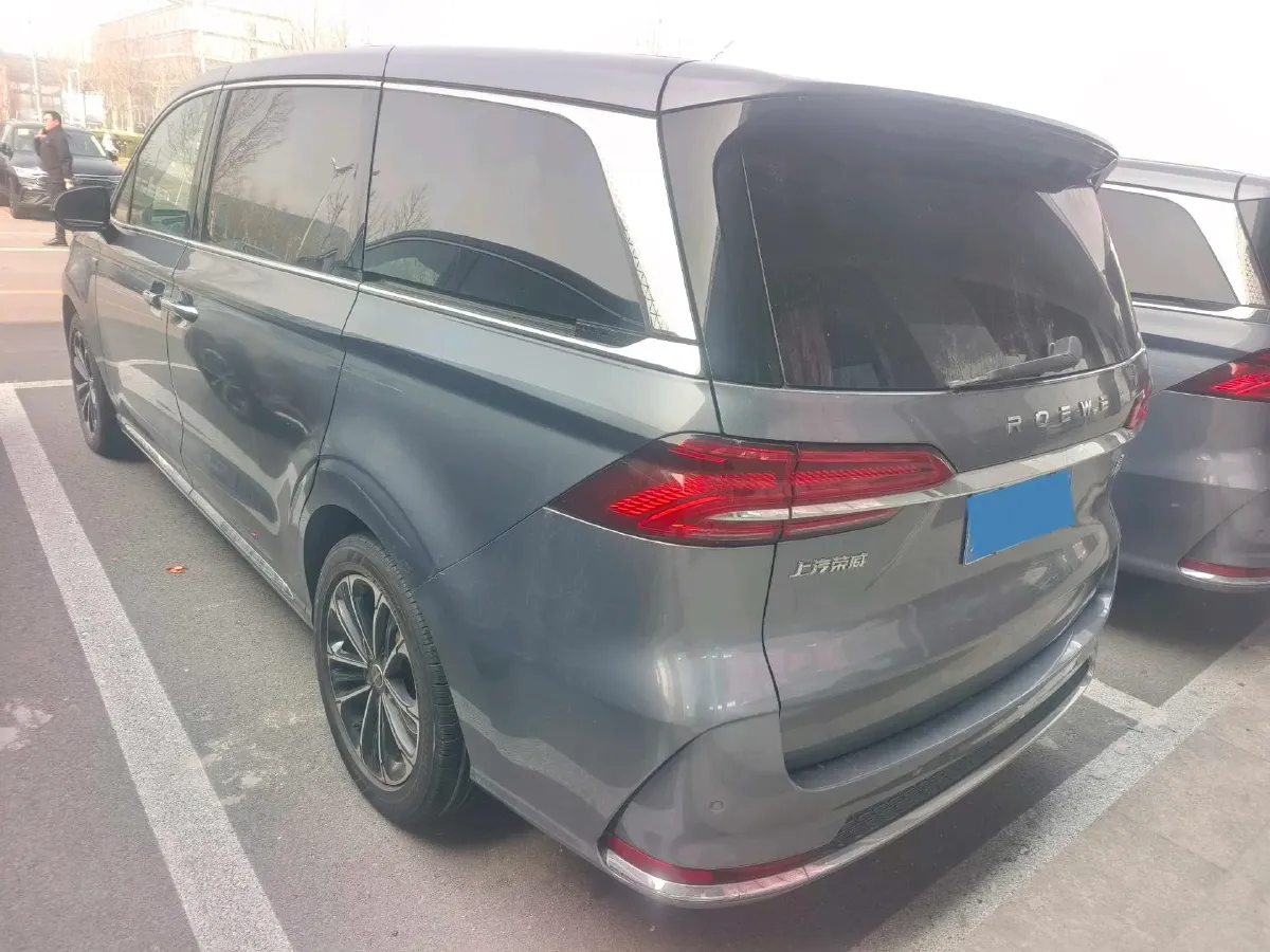 2022 Roewe iMAX8 2.0T 234HP L4 8AT,autocango,china used car exporter,china ev exporter,chinese used car exporter,chinese used ev exporter