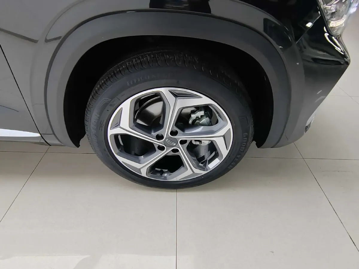 2024 Geely Monjaro 2.0T 238HP L4 8AT,autocango,china used car exporter,china ev exporter,chinese used car exporter,chinese used ev exporter