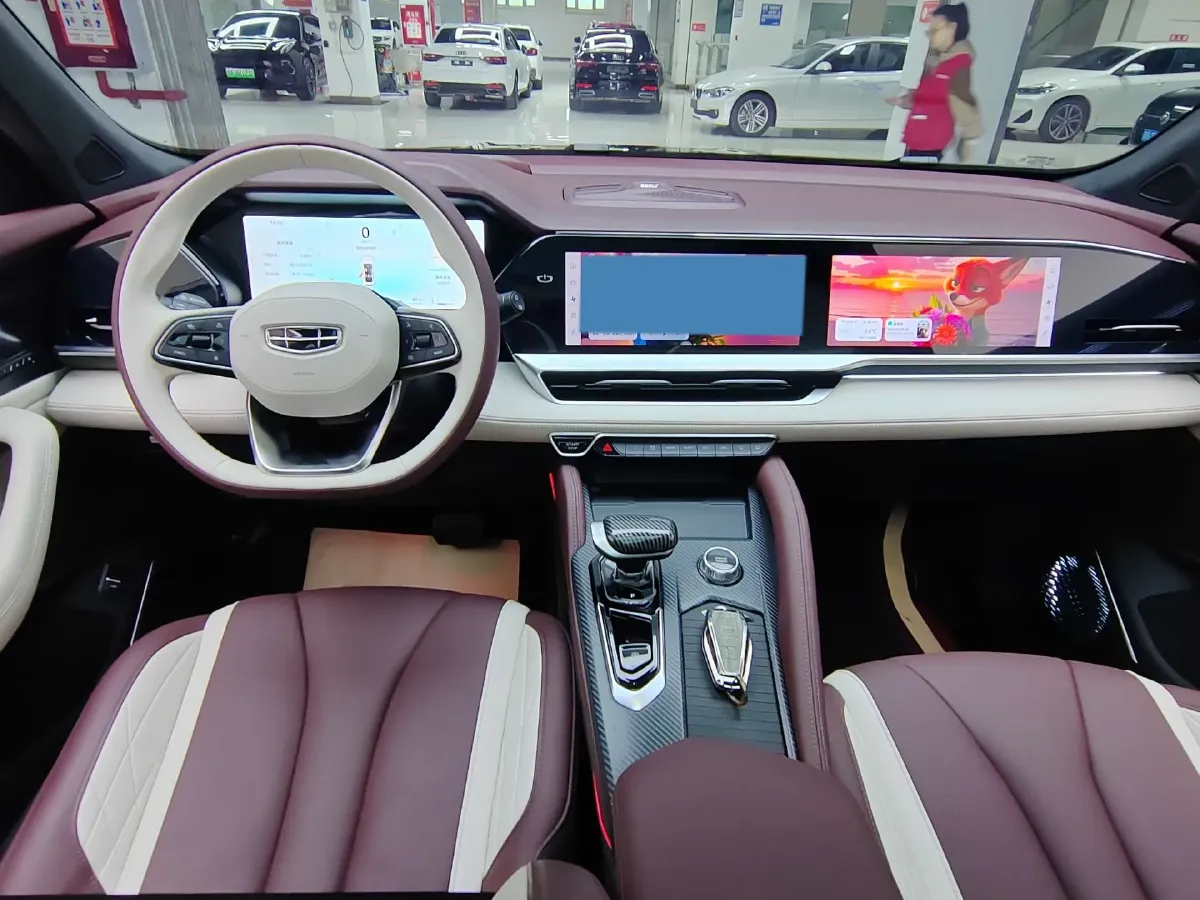 2024 Geely Monjaro 2.0T 238HP L4 8AT,autocango,china used car exporter,china ev exporter,chinese used car exporter,chinese used ev exporter